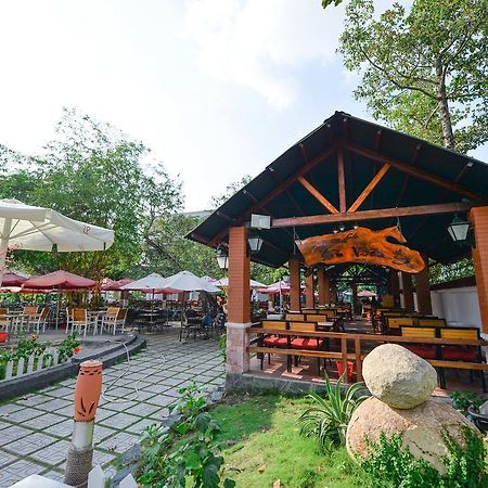 Hoa Binh 2 Hotel Long Xuyên Eksteriør billede