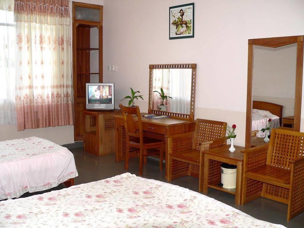 Hoa Binh 2 Hotel Long Xuyên Eksteriør billede